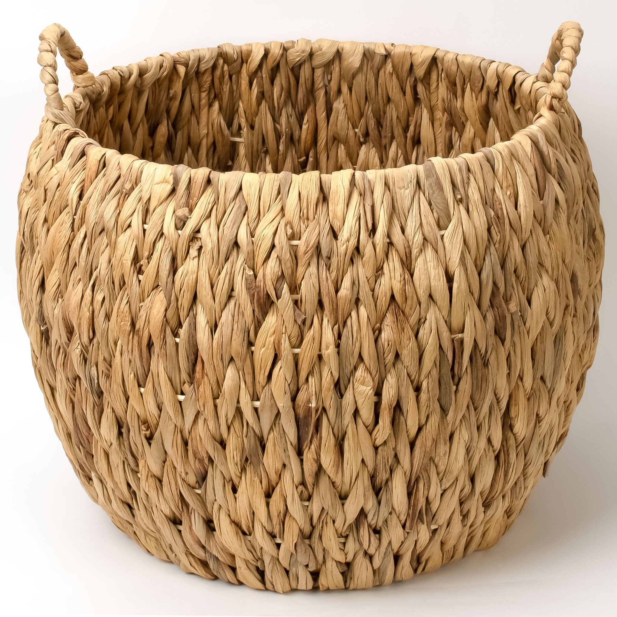 ROUND HAND-WOVEN WATER HYACINTH BASKET – Pacific Basket Co.
